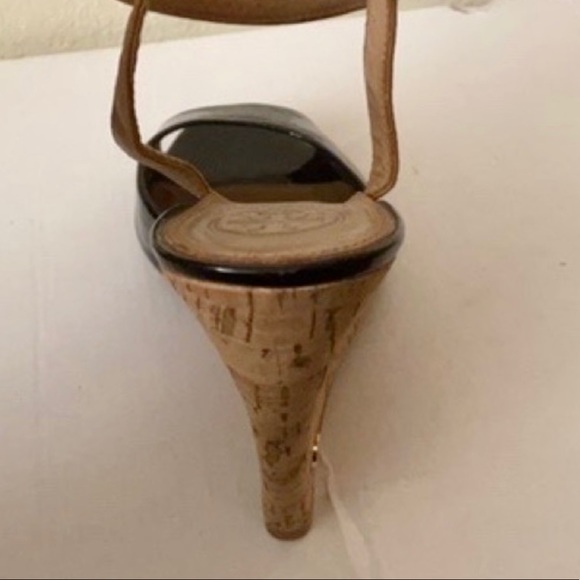Tory Burch Ashton Patent Cork Wedge Sandals Heels - Picture 7 of 13